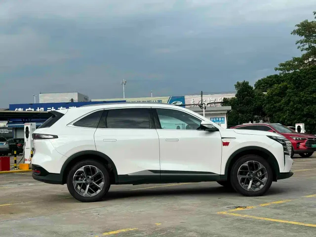 Changan CS75 Plus — Фото автомобиля 4
