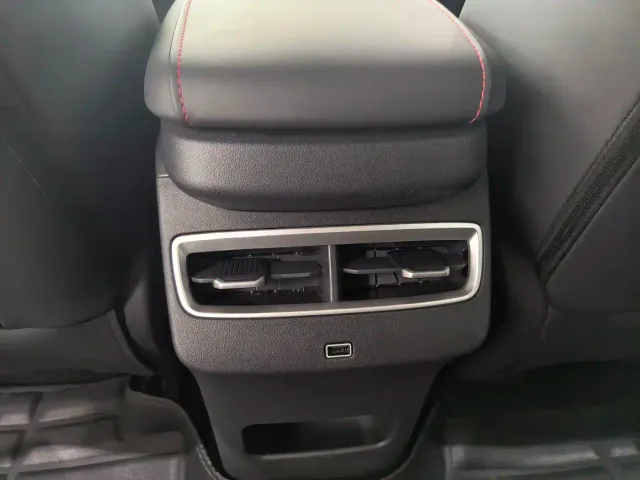 Jetour Dashing — Фото автомобиля 9