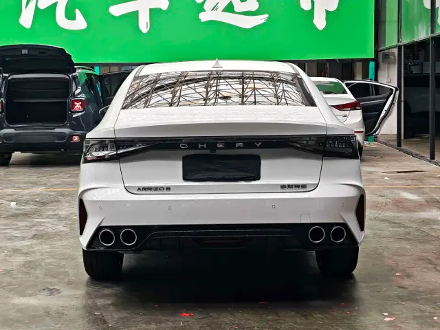 Chery Arrizo 8 — Фото автомобиля 14