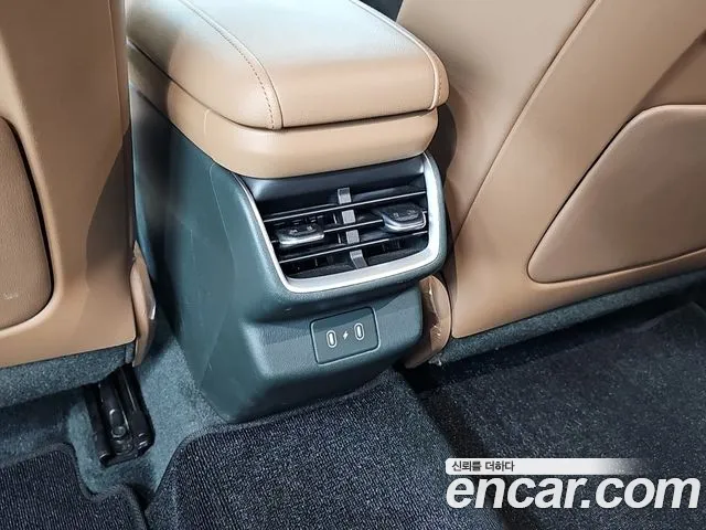 Hyundai Grandeur GN7 — Фото автомобиля 13