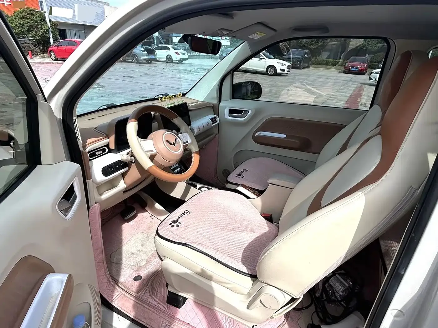 Wuling Motors Hongguang MINIEV 2024 3rd Generation 215km Youth Edition — Фото автомобиля 6