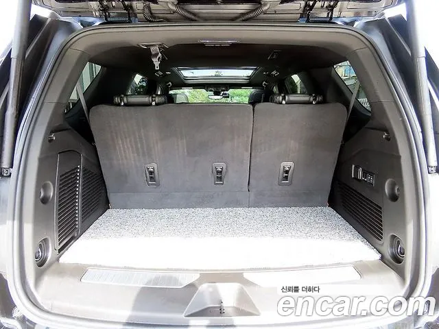 Chevrolet Tahoe — Фото автомобиля 17