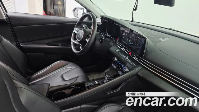 Hyundai AVANTE Avante (CN7) — Фото автомобиля 26