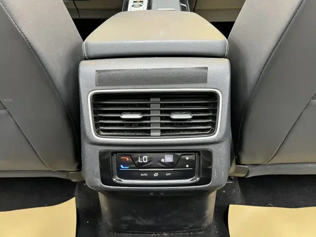Volkswagen Talagon — Фото автомобиля 26