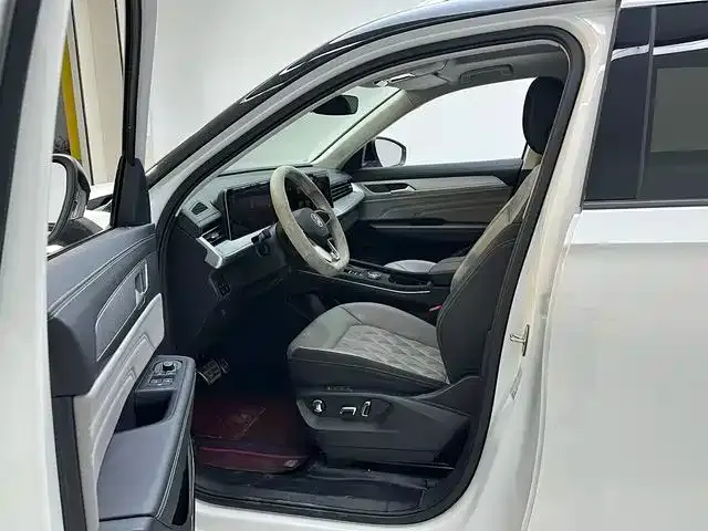 Volkswagen Talagon — Фото автомобиля 12