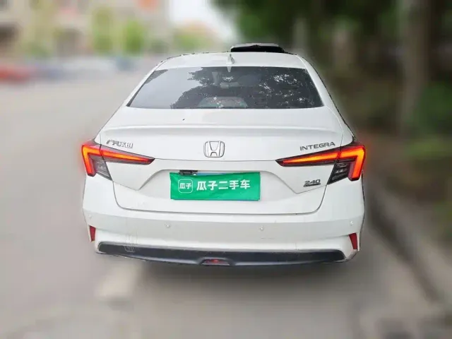 Honda Integra — Фото автомобиля 3