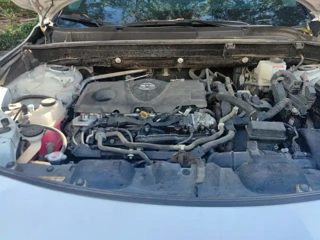 Toyota Venza 2023 2.5L Smart Hybrid FWD Luxury — Фото автомобиля 10