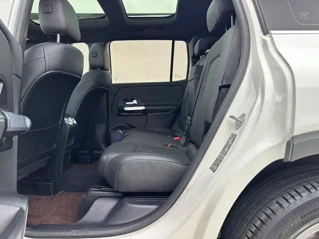 Mercedes-Benz GLB-Class — Фото автомобиля 9