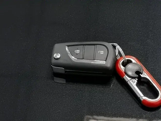 Toyota RAV4 — Фото автомобиля 19