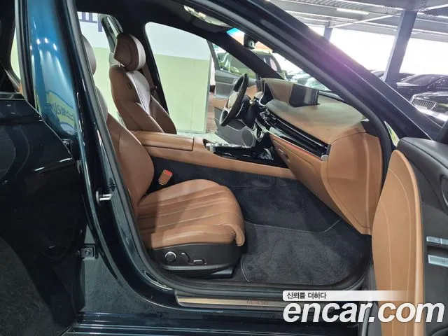 Genesis G80 Бензин 2.5 турбо 2WD — Фото автомобиля 14