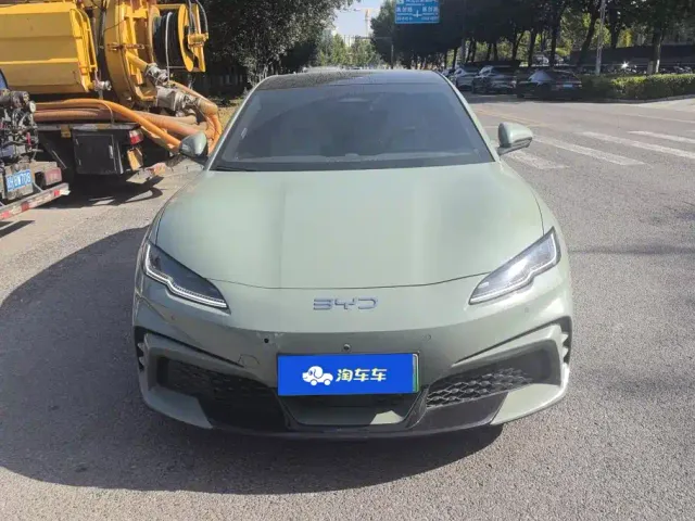 BYD Seal 06 GT — Фото автомобиля 2