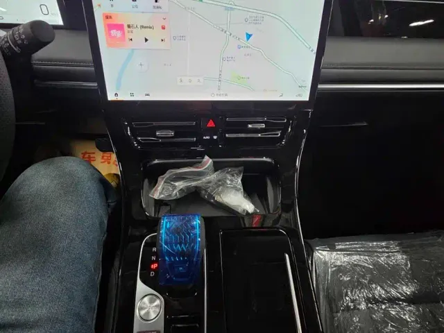 GAC Trumpchi M8 — Фото автомобиля 13