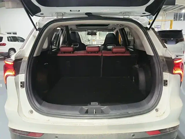 Changan CS75 Plus — Фото автомобиля 18