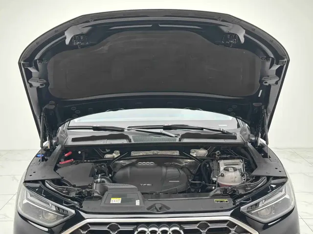 Audi Q5L — Фото автомобиля 3
