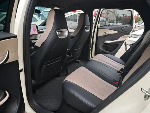 BYD Dolphin — Фото автомобиля 14