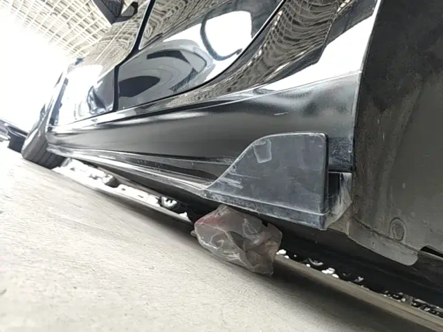 Tesla Model 3 — Фото автомобиля 21