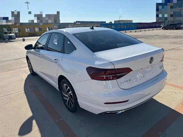 Volkswagen Lavida — Фото автомобиля 6