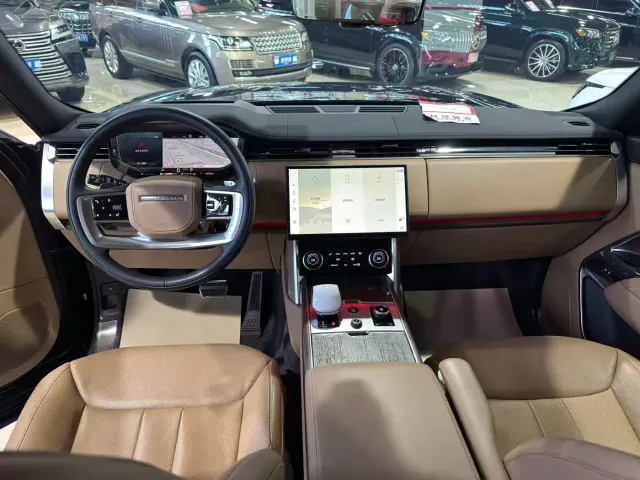 Land Rover Range Rover — Фото автомобиля 3