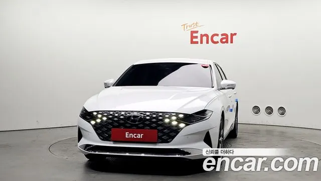 Hyundai Grandeur Новый Grandeur IG — Фото автомобиля 3