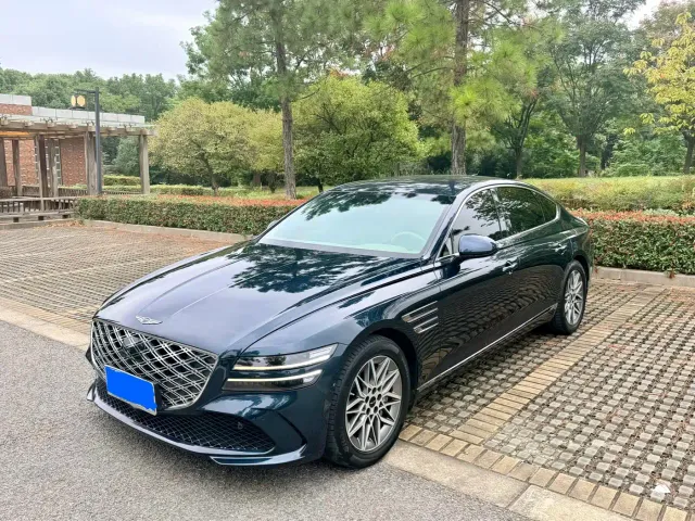 Фотография автомобиля — Genesis G80