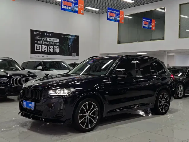 Фотография автомобиля — BMW X3