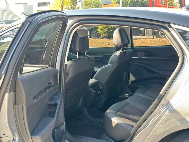 Ford Mondeo — Фото автомобиля 9