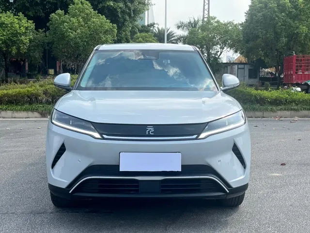 BYD Yuan UP — Фото автомобиля 2