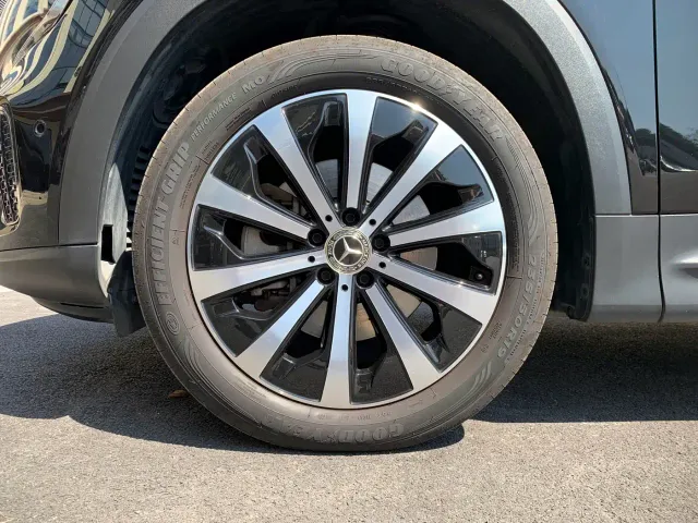 Mercedes-Benz GLB-Class — Фото автомобиля 11