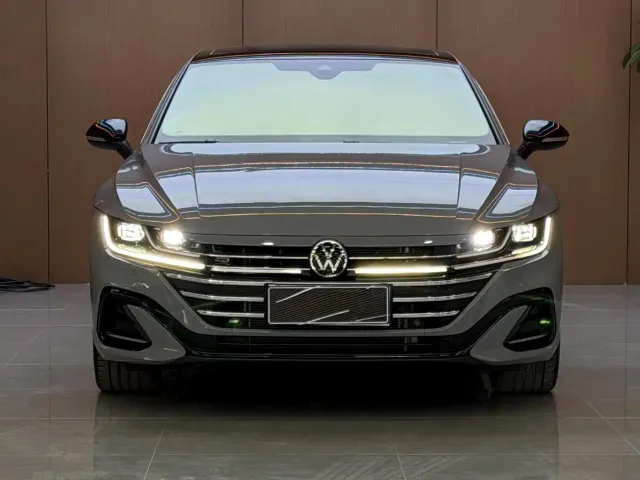 Фотография автомобиля — Volkswagen CC