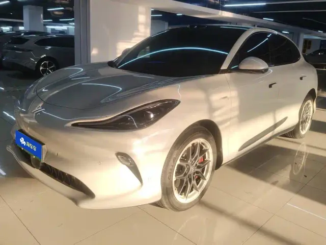 Фотография автомобиля — IM Motors LS6