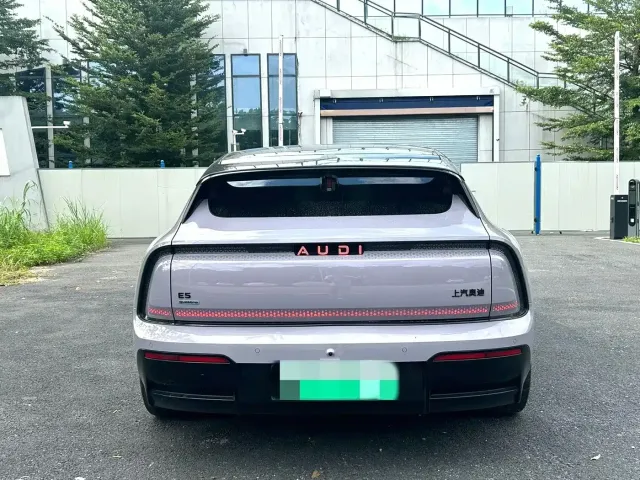 Audi E5 Sportback — Фото автомобиля 15