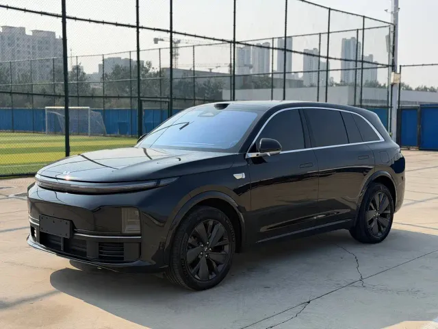 Фотография автомобиля — Li Auto L7