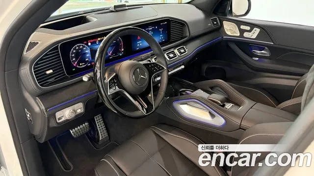Mercedes-Benz GLS-Class — Фото автомобиля 10