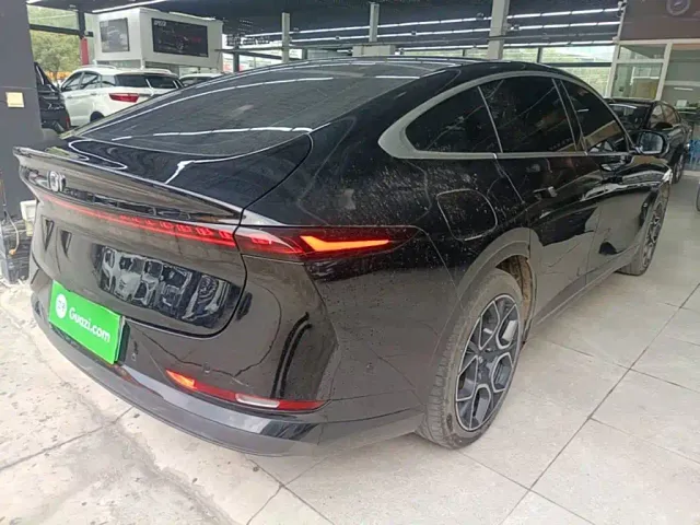 Changan Qiyuan A07 — Фото автомобиля 5