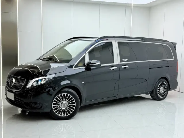 Фотография автомобиля — Mercedes-Benz Vito