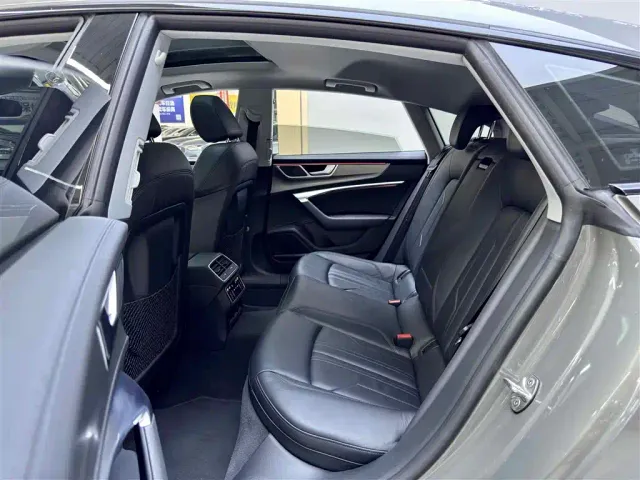 Audi A7 — Фото автомобиля 6