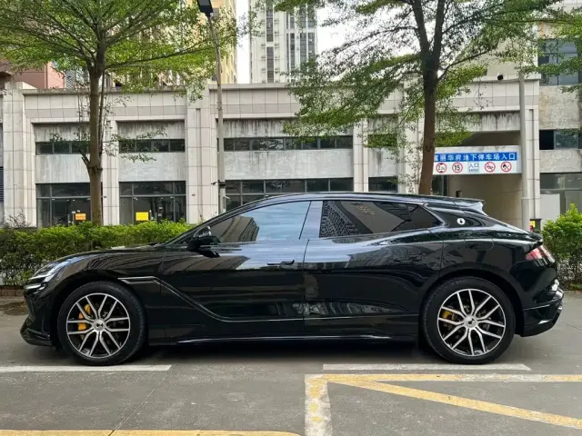 Denza Denza Z9GT 2024 Model 1100 AWD Pro Edition — Фото автомобиля 2
