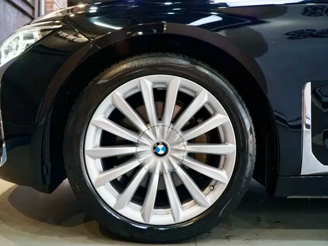BMW BMW 7 Series 2021 Model 730Li Luxury Package — Фото автомобиля 25