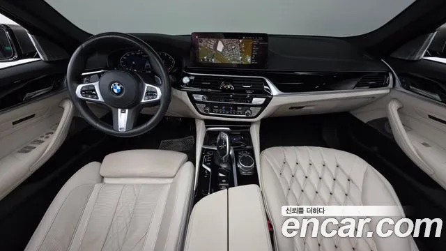 BMW 5-Series 5 серия (G30) — Фото автомобиля 7