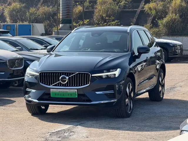 Фотография автомобиля — Volvo XC60