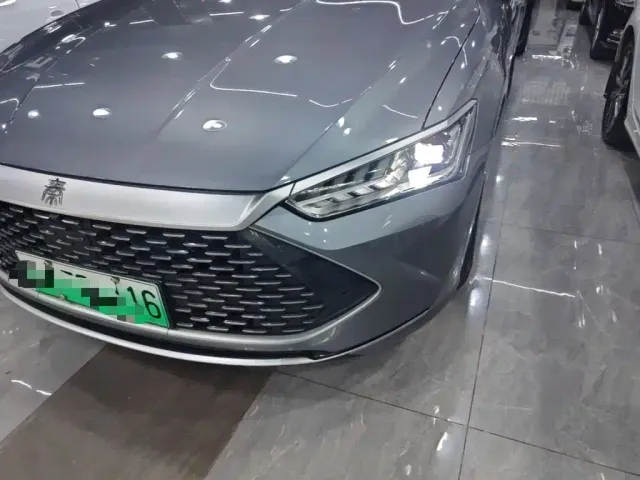 BYD Qin PLUS — Фото автомобиля 23