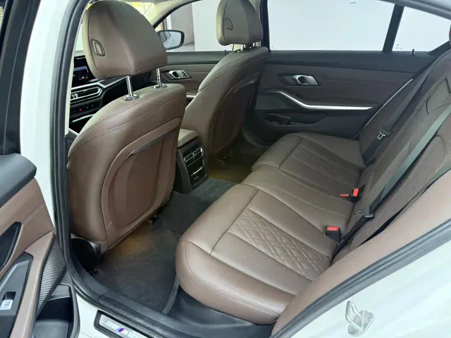 BMW 3 Series — Фото автомобиля 8