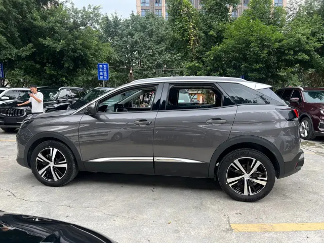 Peugeot 4008 — Фото автомобиля 6