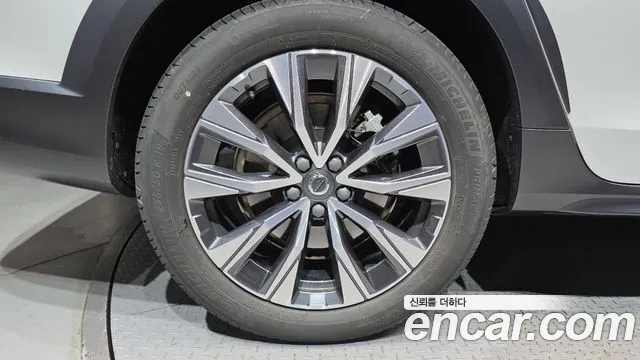 Вольво V90 — Фото автомобиля 4