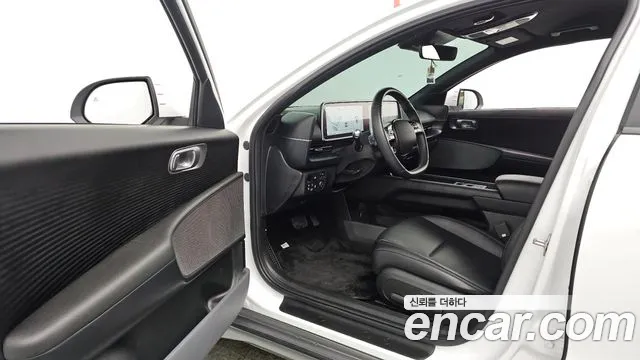 Hyundai Ioniq 6 — Фото автомобиля 15