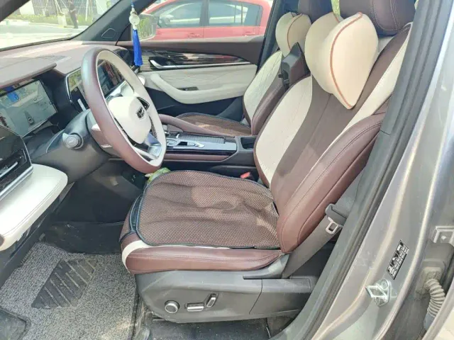 Geely Xingyue L — Фото автомобиля 11