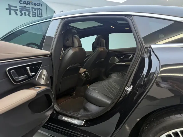 Mercedes-Benz EQS — Фото автомобиля 11