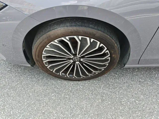 Volkswagen Passat — Фото автомобиля 22