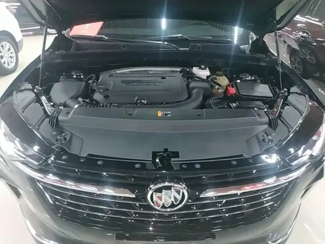 Buick Envision Plus — Фото автомобиля 19