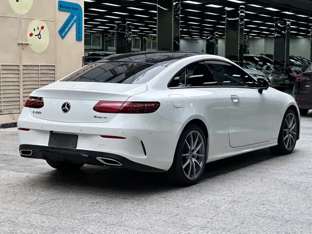 Mercedes-Benz Mercedes-Benz E-Class (Import) 2021 Facelift E 260 4MATIC Coupe — Фото автомобиля 16